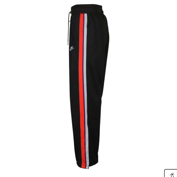 Nike Women’s Striped Sport Casual Pants - Picture 3 of 4